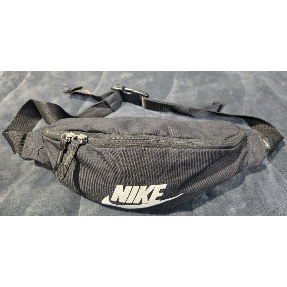 Black Nike Waist Bag, Running Sport Travel Fanny Pack Adjustable Belt Bag